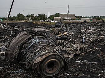 Russia denies supplying BUK Mi...